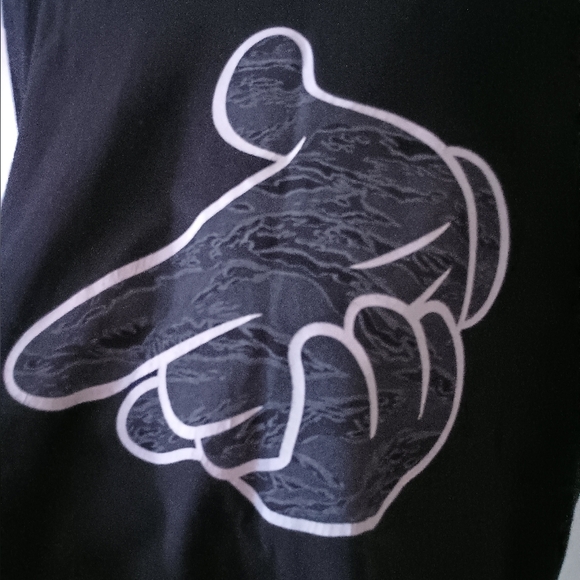 Crooks & Castles - Picture 2 of 3